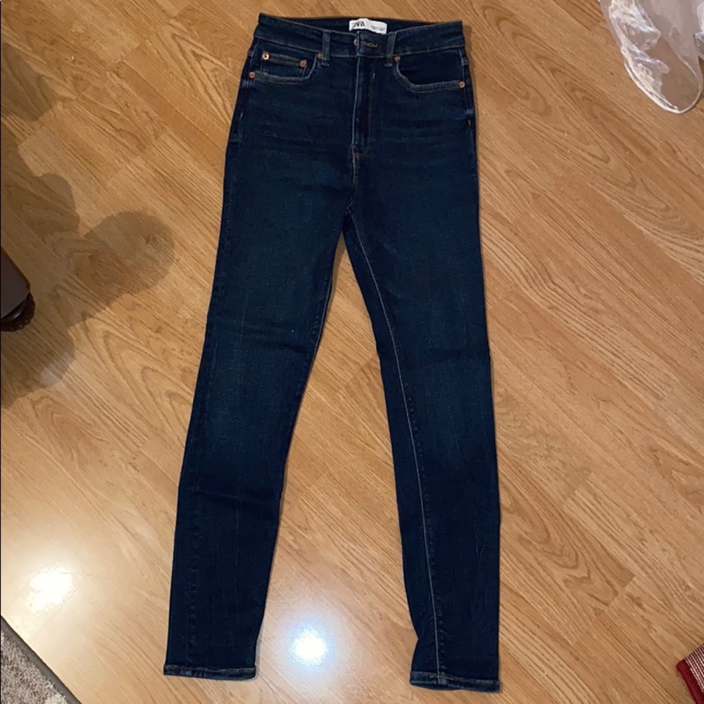 Zara Jeans